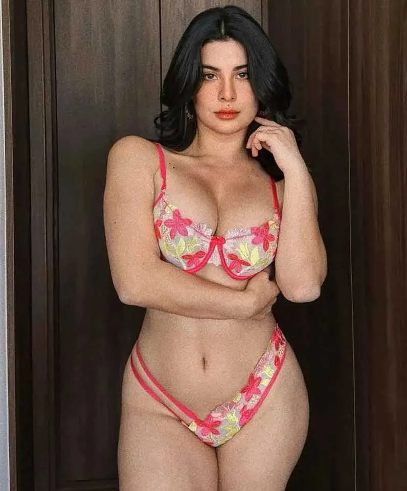 High Class Delhi Escorts